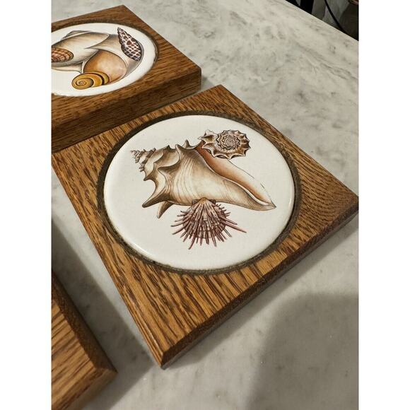 Vintage 4 Piece Sea Shells Wood & Ceramic Inlay Coaster Set Coastal Beach Decor - Picture 7 of 11